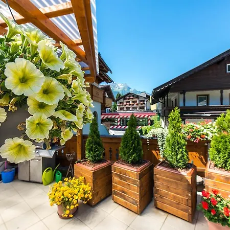 Pensjonat Moroder Haus 3*