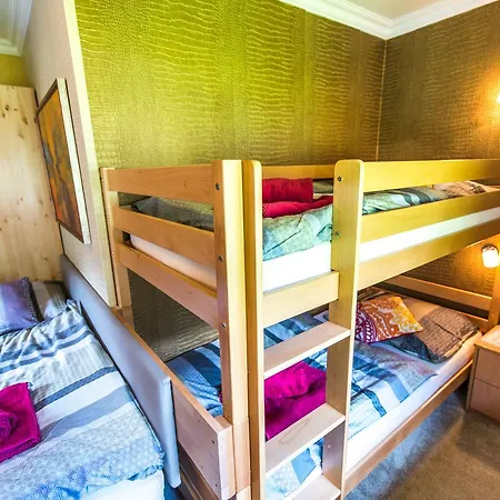 Moroder Haus Pensión Mayrhofen