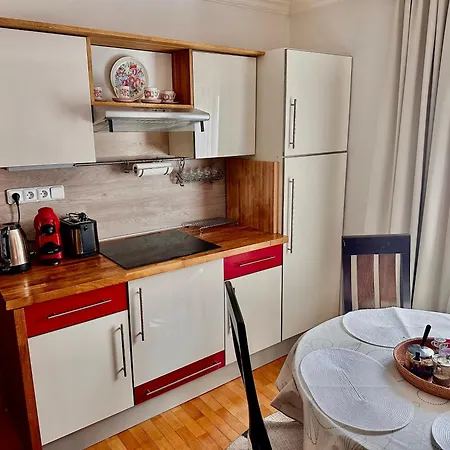 Moroder Haus Гостьовий будинок 3*