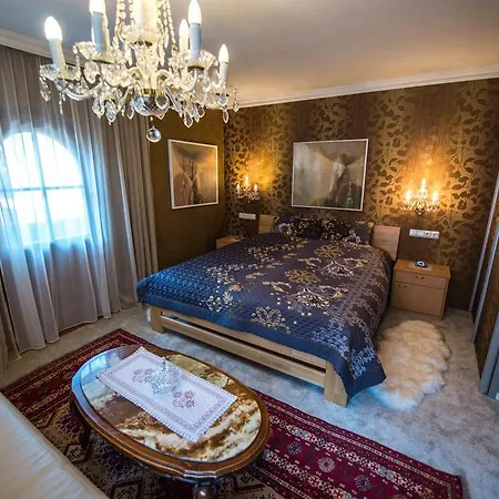 Гостьовий будинок Moroder Haus Майргофен