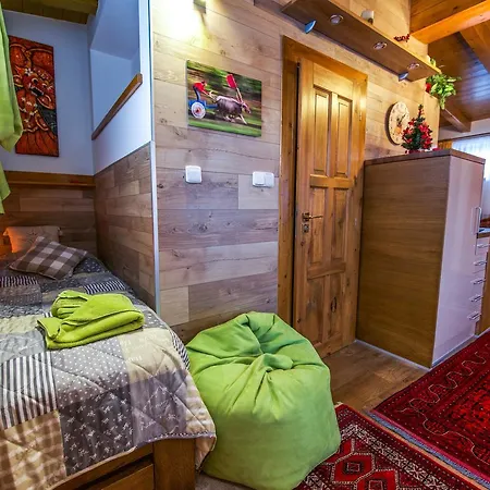Гостьовий будинок Moroder Haus Майргофен